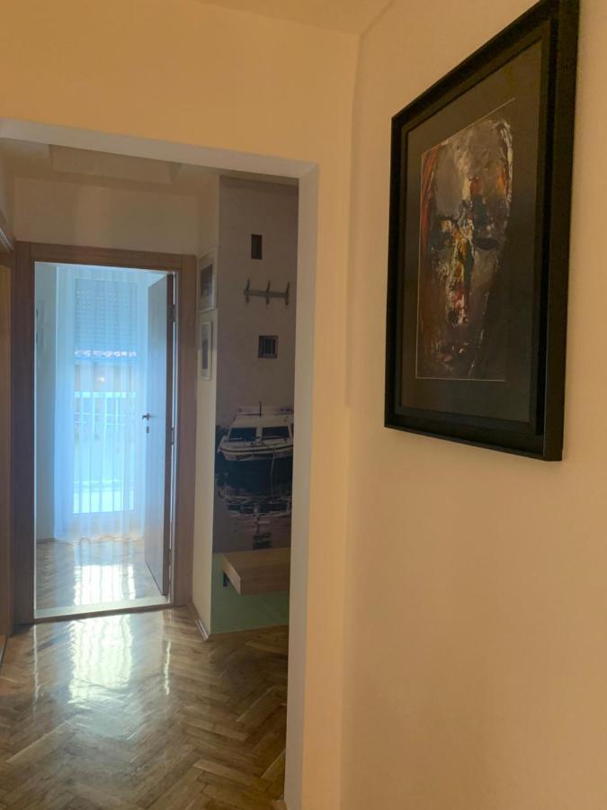 Artloft Leilighet Novi Sad Eksteriør bilde